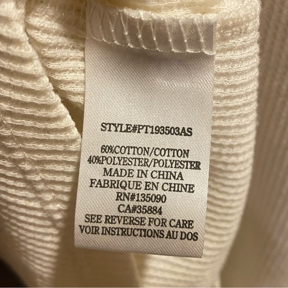 Altar'd State Peace On Earth Christmas Tee - Picture 3 of 7